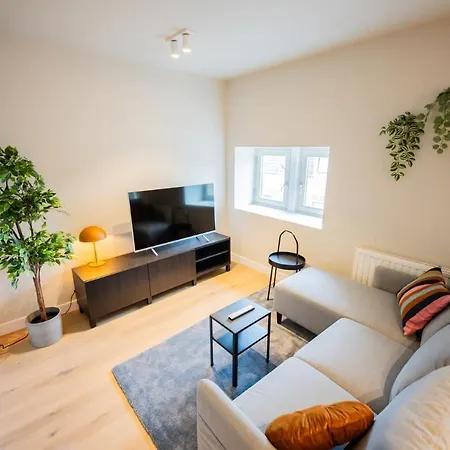 Deluxe 3 Bedroom Serviced 73m2 ロッテルダム