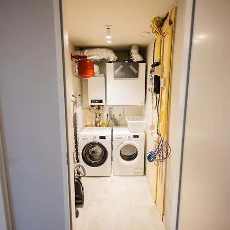 Deluxe 3 Bedroom Serviced 73m2 * ロッテルダム